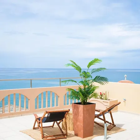 Διαμέρισμα Thea - Rooftop Seaview Jacuzzi